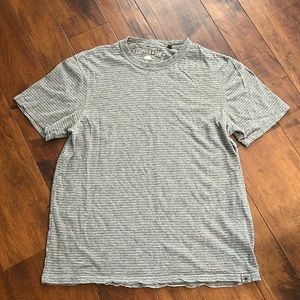 Mens gray and white striped tee